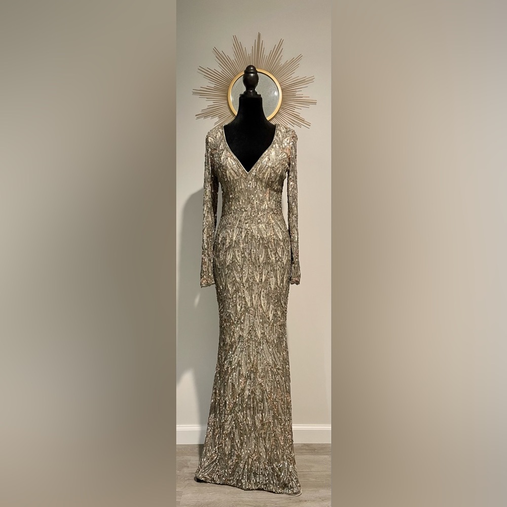 Mac Duggal beaded gown. Size 4. Worn once.